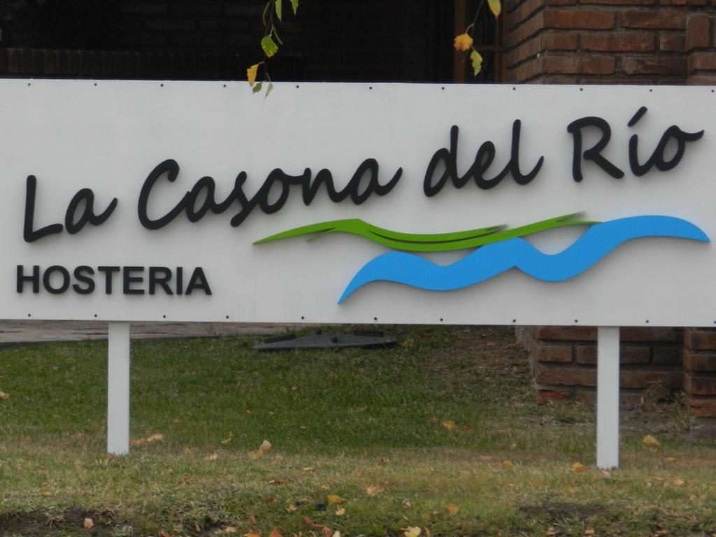 La Casona Del Rio Hotel Neuquen Exterior photo